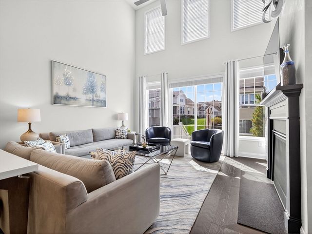 13 Hattie Ln 13, Millis, MA 02054