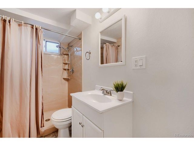 4390 S Kalamath St, Englewood, CO 80110
