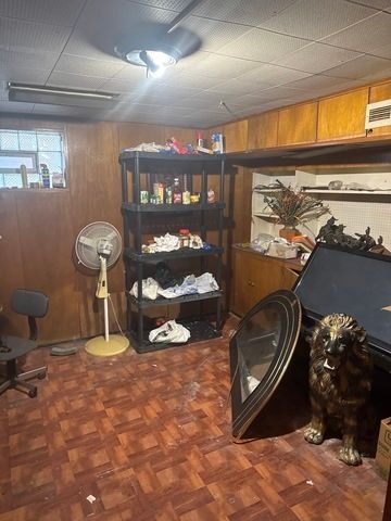 10436 S Calumet Avenue, Chicago, IL 60628