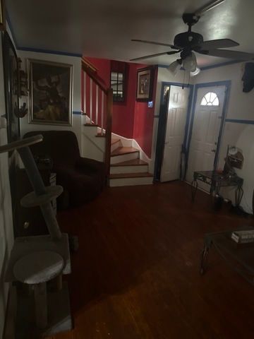 10436 S Calumet Avenue, Chicago, IL 60628