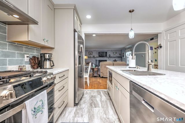 182 Washington Parkway, Stratford, CT 06615