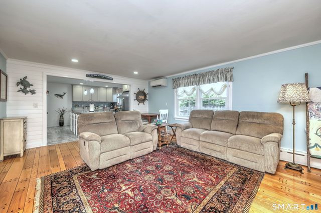 182 Washington Parkway, Stratford, CT 06615