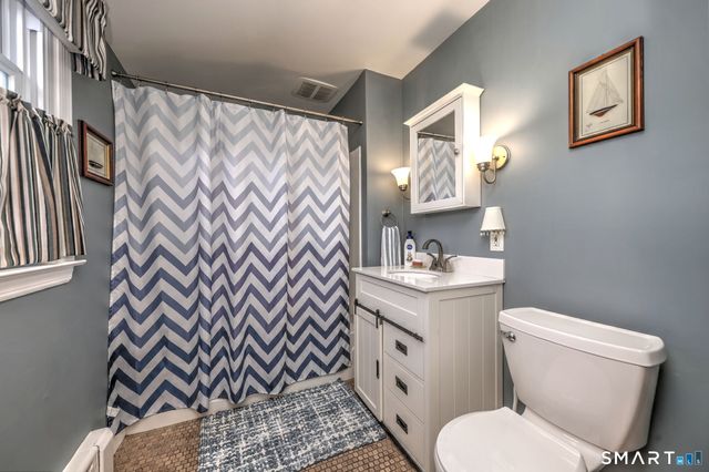 182 Washington Parkway, Stratford, CT 06615