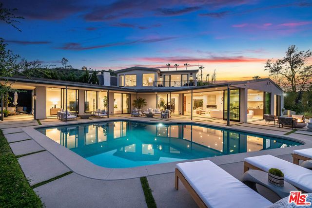 8545 Charl Lane, Los Angeles, CA 90046