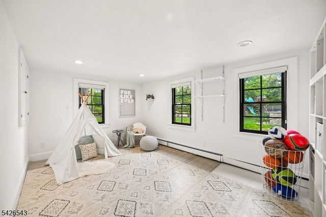 379 White Oak Ridge Rd, Millburn Twp., NJ 07078