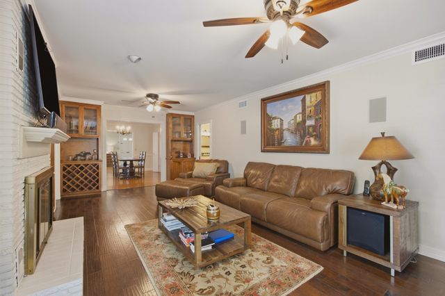 4122 Richmond Avenue, Shreveport, LA 71106