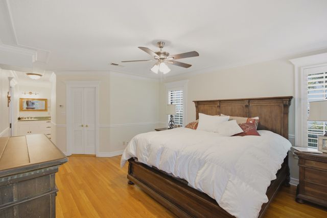 4122 Richmond Avenue, Shreveport, LA 71106