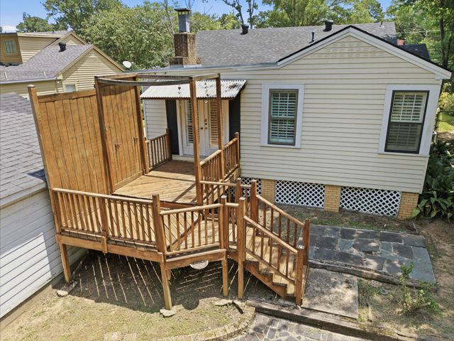 4122 Richmond Avenue, Shreveport, LA 71106