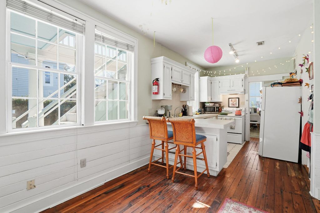 Image 44 of property listing at 163 Coming Street, Charleston, SC 29403