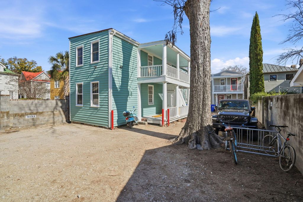 Image 64 of property listing at 163 Coming Street, Charleston, SC 29403