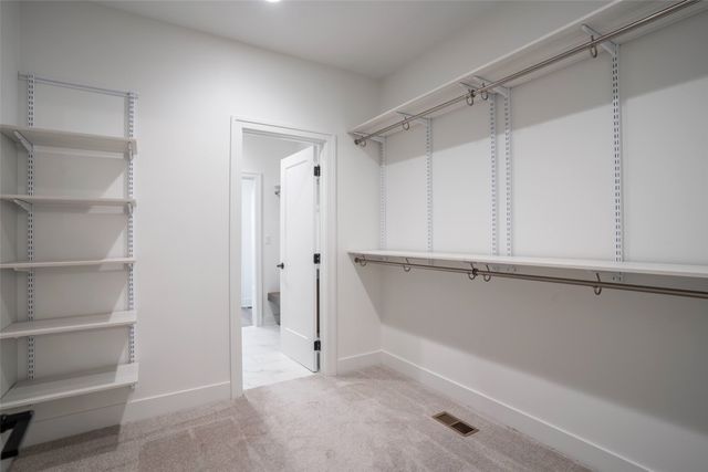 3963 Westgate Parkway, Clive, IA 50325