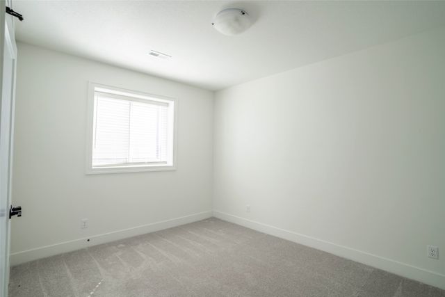 3963 Westgate Parkway, Clive, IA 50325