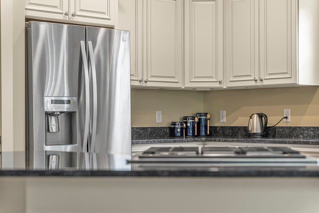 2140 Chelsea Lane, Garfield Twp, MI 49685