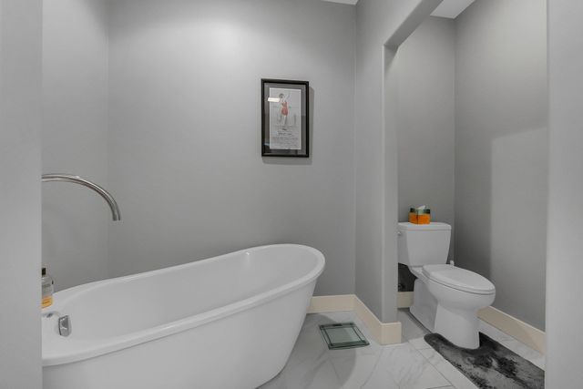 2140 Chelsea Lane, Garfield Twp, MI 49685