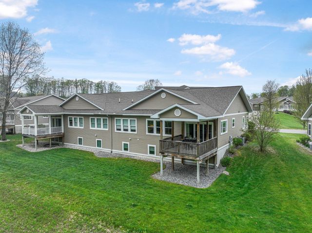 2140 Chelsea Lane, Garfield Twp, MI 49685