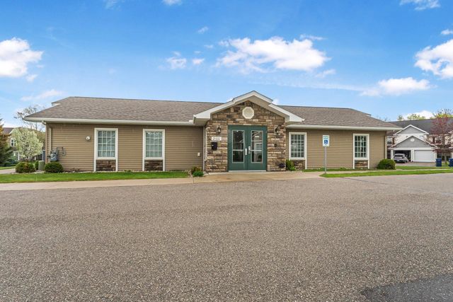 2140 Chelsea Lane, Garfield Twp, MI 49685