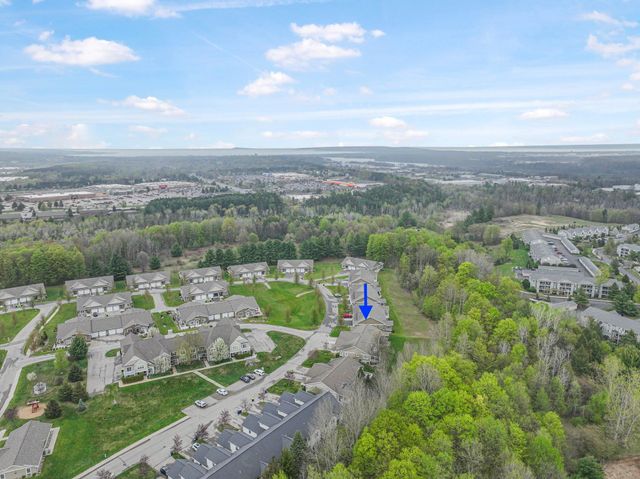 2140 Chelsea Lane, Garfield Twp, MI 49685