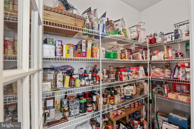 5836 WATERLOO BRIDGE CIR, Haymarket, VA 20169
