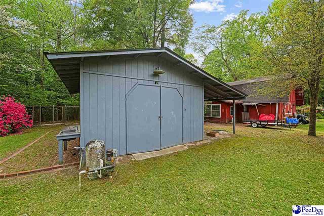 111 Brittain Rd, Darlington, SC 29532