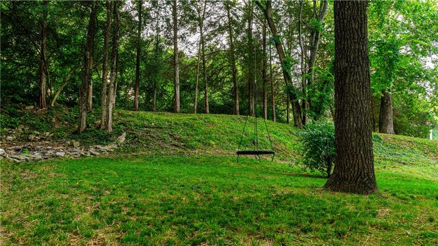 518 W Linden Avenue, Miamisburg, OH 45342