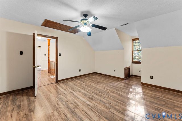 9290 Greywood Dr, Mechanicsville, VA 23116