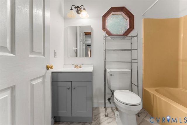 9290 Greywood Dr, Mechanicsville, VA 23116