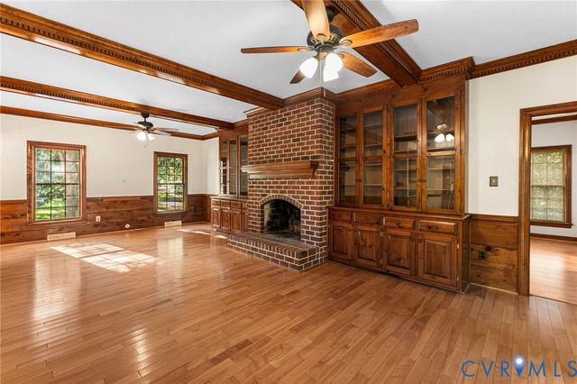 9290 Greywood Dr, Mechanicsville, VA 23116