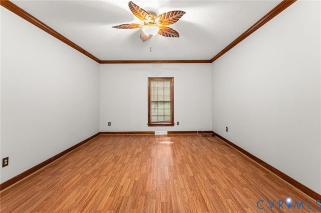 9290 Greywood Dr, Mechanicsville, VA 23116