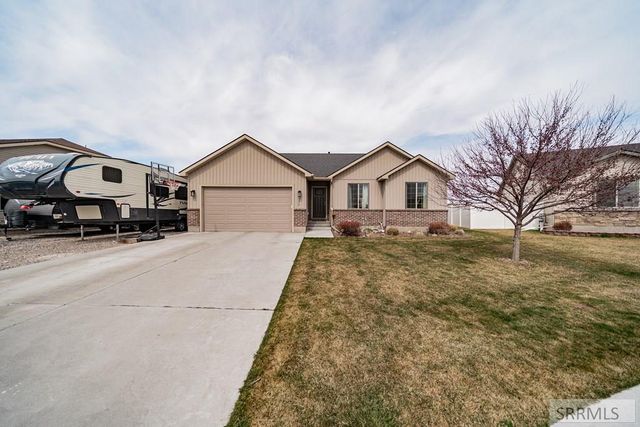 5215 Ryanne Way, Iona, ID 83427