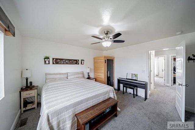 5215 Ryanne Way, Iona, ID 83427