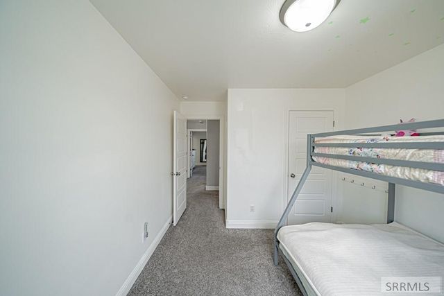 5215 Ryanne Way, Iona, ID 83427