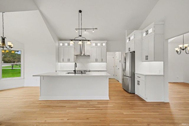 51754 S Saddle Ridge Lane, Granger, IN 46530