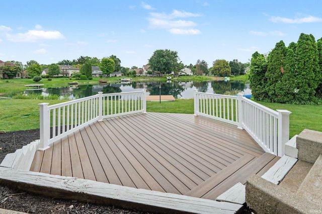 51754 S Saddle Ridge Lane, Granger, IN 46530