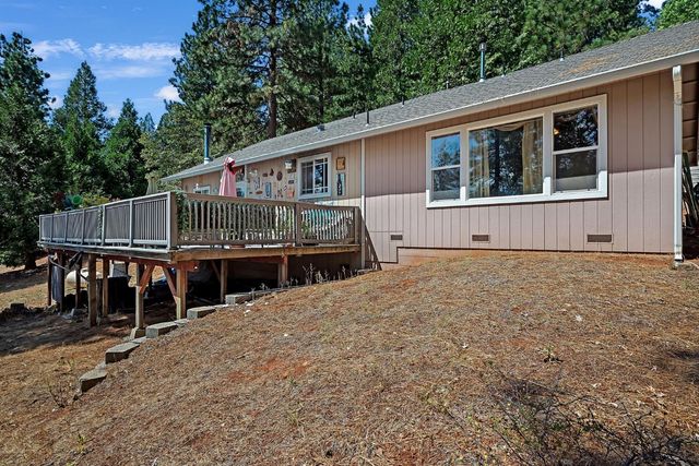 6295 Dolly Varden Ln, Pollock Pines, CA 95726