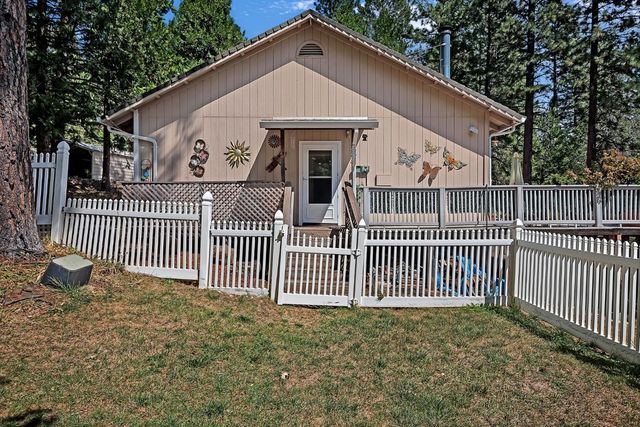 6295 Dolly Varden Ln, Pollock Pines, CA 95726