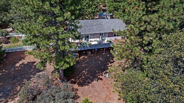 6295 Dolly Varden Ln, Pollock Pines, CA 95726