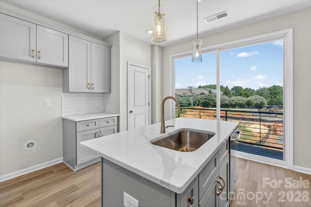 1357 Walter Taylor Way EQX1980, Charlotte, NC 28206