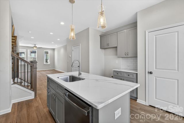 1357 Walter Taylor Way EQX1980, Charlotte, NC 28206