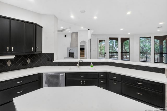 23204 Fossil Peak, San Antonio, TX 78261