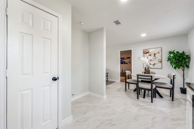 2605 Greenhurst Drive, Farmers Branch, TX 75234