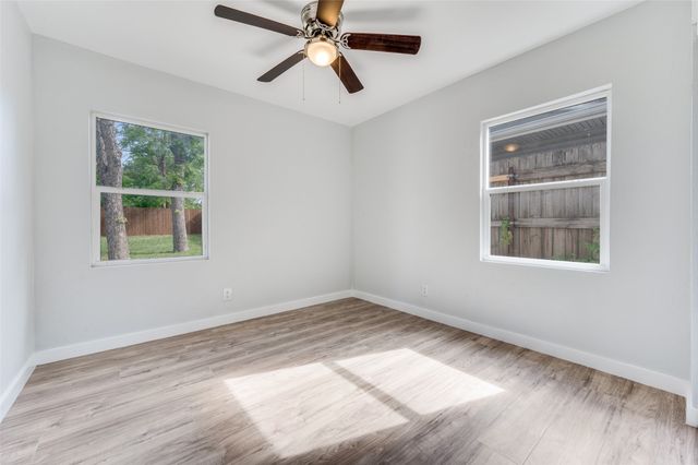 2605 Greenhurst Drive, Farmers Branch, TX 75234