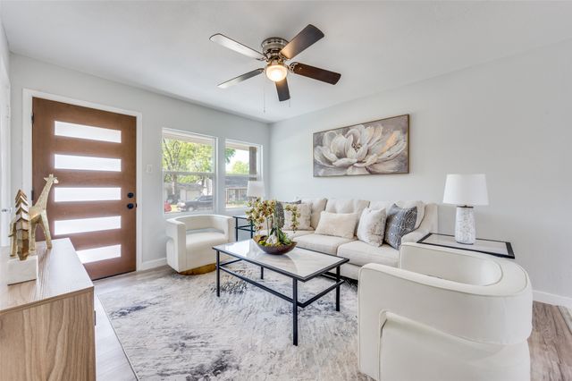 2605 Greenhurst Drive, Farmers Branch, TX 75234