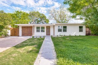 2605 Greenhurst Drive, Farmers Branch, TX 75234