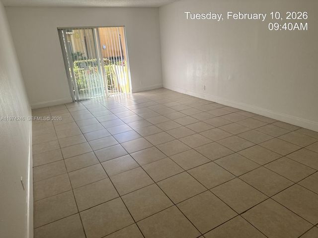 18101 NW 68th Ave B106, Hialeah, FL 33015