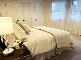 20 Walters Avenue, Syosset, NY 11791
