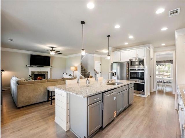 543 Calgary Downs Drive, Winder, GA 30680