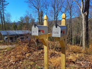 624/586 Turkey Pen Gap Road, Horse Shoe, NC 28742