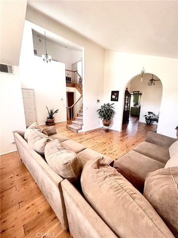 5115 Claro Way, Palmdale, CA 93551