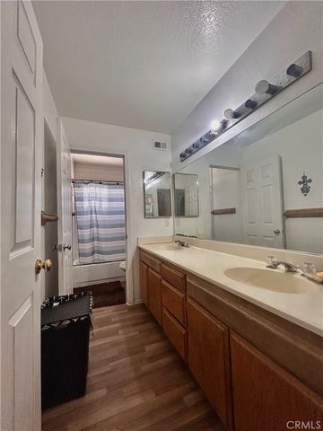 5115 Claro Way, Palmdale, CA 93551