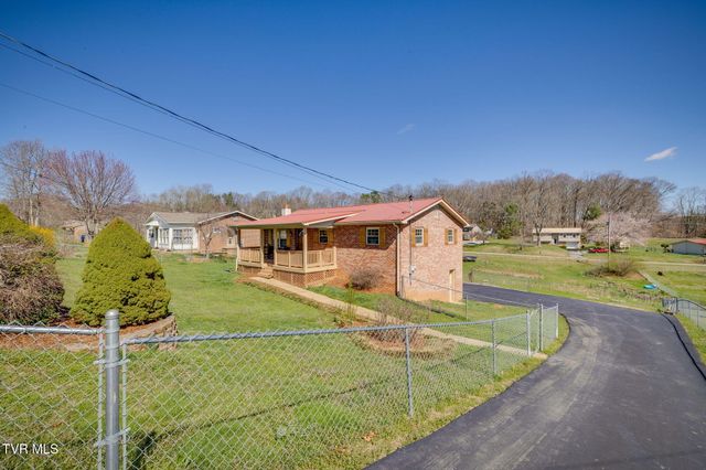 895 Choctaw Drive, Chuckey, TN 37641